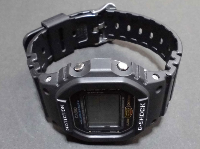 G�V���b�N/G-SHOCK�X�s�[�h���f��DW-5600E-1������