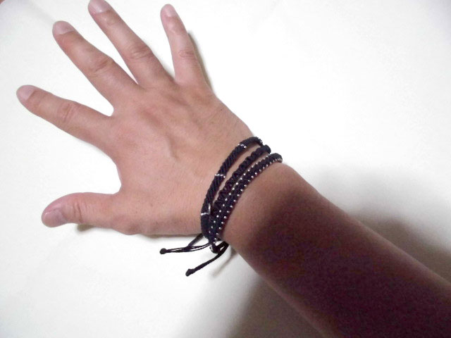 ���J�~/WAKAMI�̃u���X���b�g3�{